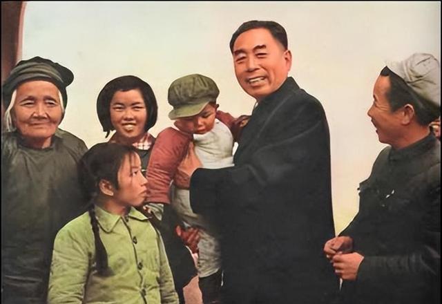 李鹏坦白和周恩来的真实关系：别人都说我是他的养子，这不正确