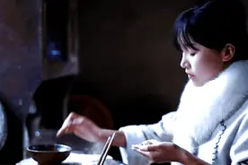 甲亢哥：从“被看见”到“被懂得”图片