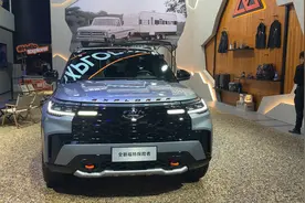 福特探险者28万多了，值不值得买？故障毛病多吗？能家用能越野图片