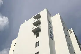 华大基因怎么就亏损了呢？图片
