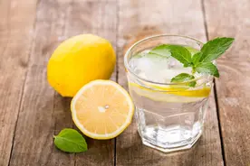 惊讶！连续30天喝柠檬水，坚持一个月会发生什么？图片
