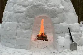 零下50℃！因纽特人住冰屋为何不冷？在屋子里生火，雪不会化吗？图片
