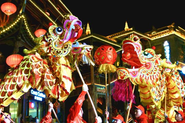 快看！凤冈唢呐、威风锣鼓、中幡……上演了