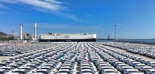 特朗普强行把西半球划给美国，中国凭什么让他如愿以偿？