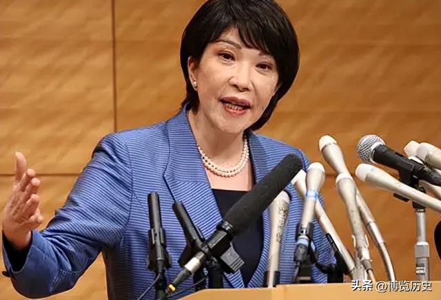 迟迟等不到中方贺电后，高市早苗公开道歉，日本社会面临巨大难题
