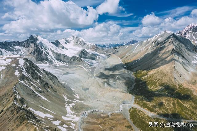 伊犁：中国西北的人间仙境，800公里风景长廊，藏着世间所有美好