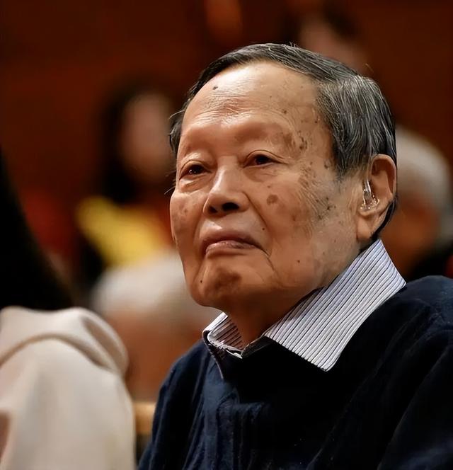 饶毅眼中的杨振宁：聪明优雅，他是我见过最聪明的人