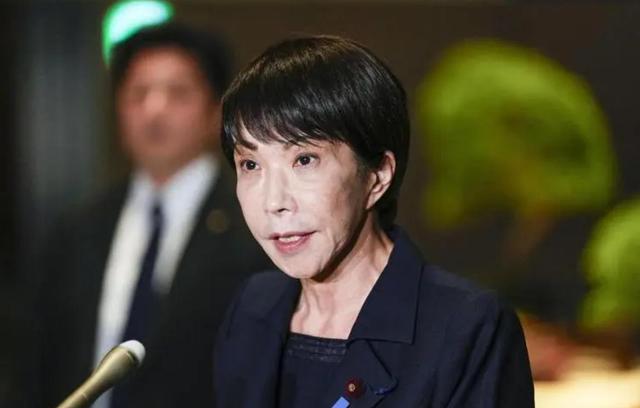 中方行动再升级，对琉球措辞变了，高市请求对话，中方送上7个字