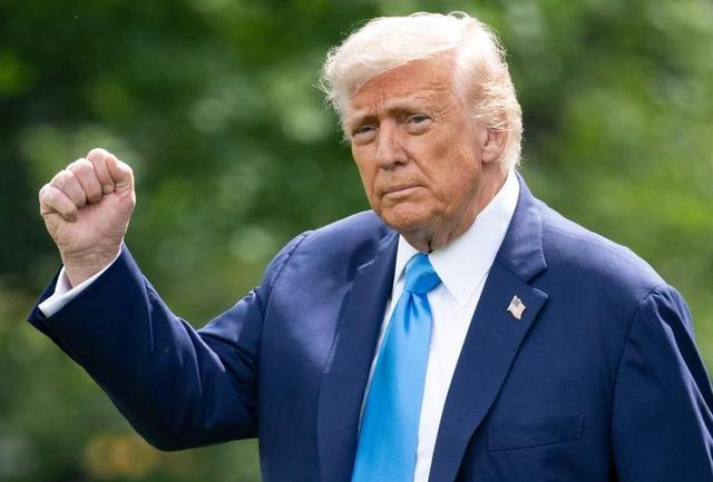 摊牌了！美国抢中国180万桶原油，乌克兰碰瓷中国	，都不演了？