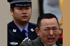 黑道巨头临刑前神态各异：刘汉苦笑、乔四冷静、青岛聂磊泪洒图片