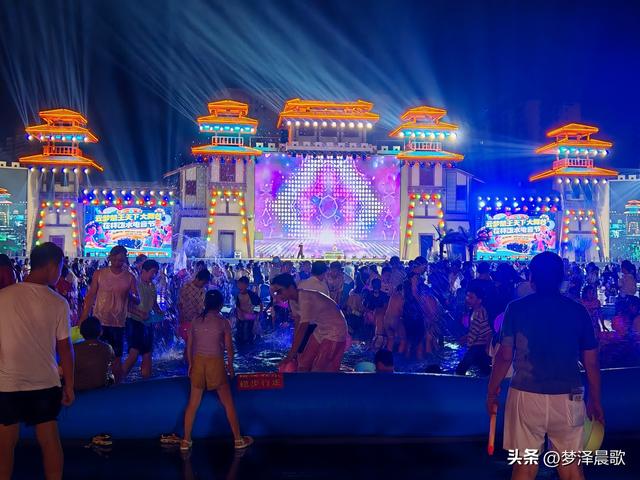 云梦夜未央：楚王城公园楚王天下大舞台、祥云湾灯火里的千年回响