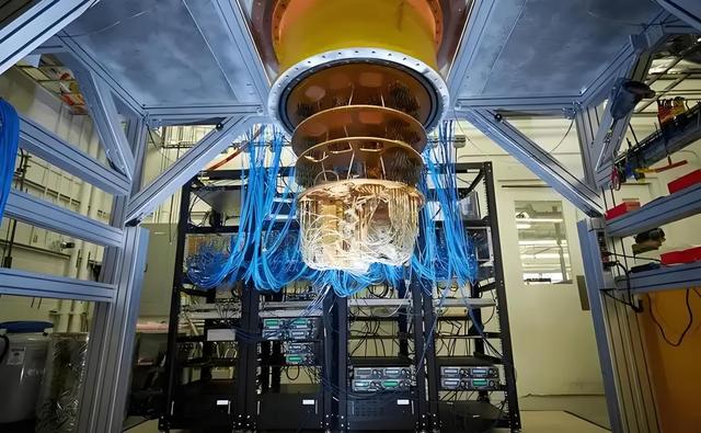 一夜暴涨8120亿，美国再度突破芯片世界难题，中国还能追赶上吗？