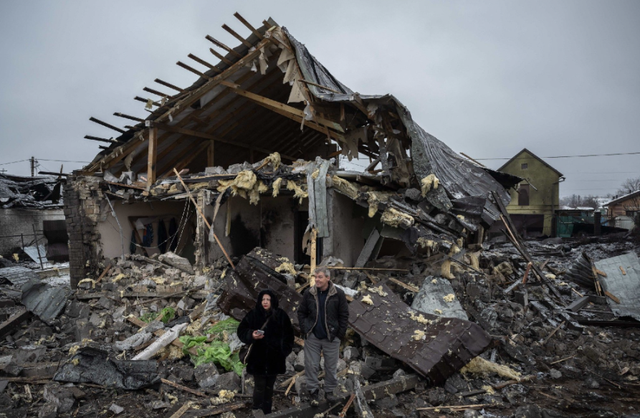 美军公海强扣油轮，中国180万桶原油被劫！特朗普：将永久保留