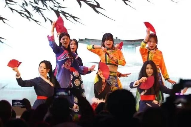 悦遵义・享暖冬 | 倒计时5天，2025贵州斗舞会年终盛典重磅来袭！！！