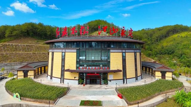 闽式金秋 自在山海｜来世遗土楼揽秋韵！国庆赴永定两日漫游路线推荐→