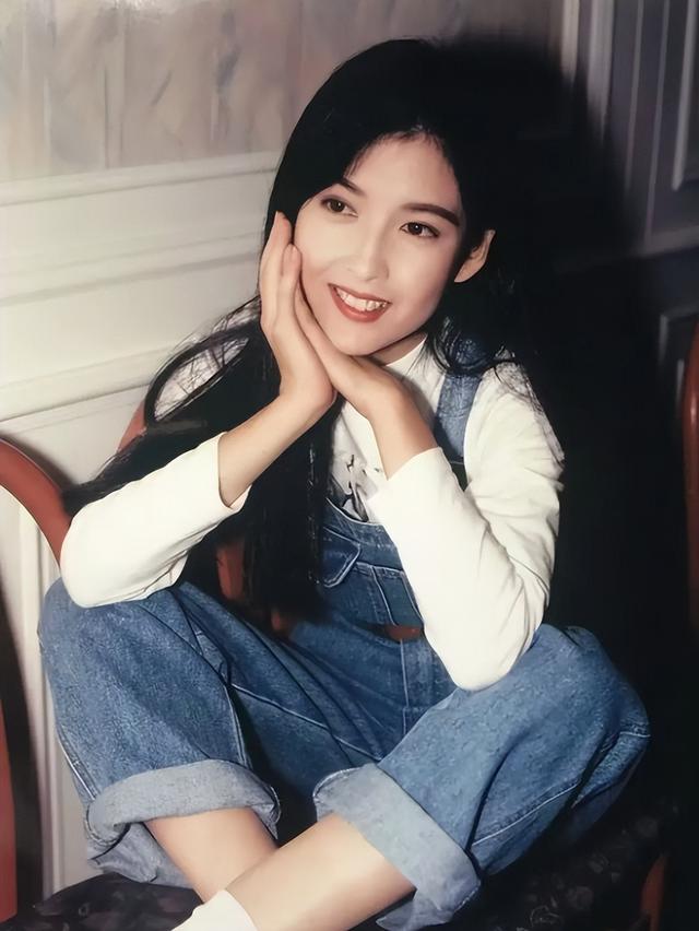 被戴8次绿帽子，3次被捉奸在床，这就是我们“玉女”守卫的爱情