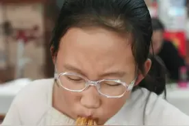 有些人的身体不适，可能是焦虑导致的躯体化症状！图片