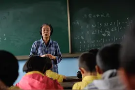 农村教师退休补贴遭拒真相：30年教龄为何反成绊脚石？图片