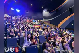 石家庄观众花30多元在影院看奥运直播，乒乓球混双决赛最火图片