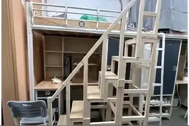 看了反转的武汉某高校“公主楼梯”事件，我才知道人性有多丑陋图片