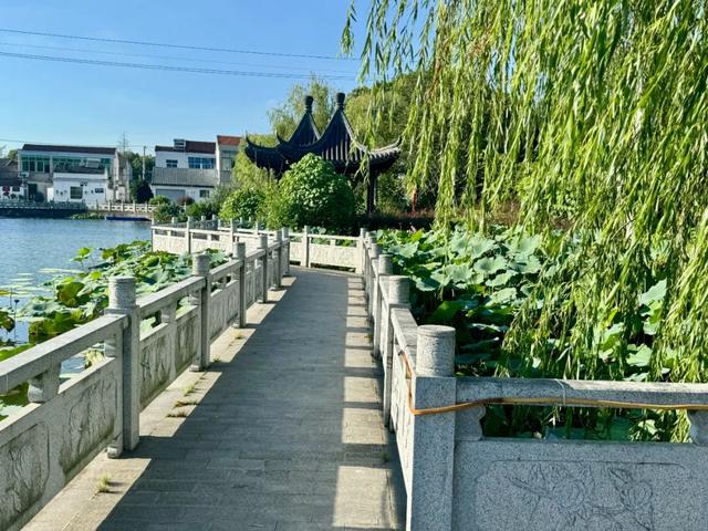 实地探访“江苏美丽乡村”、丹阳访仙镇草塘村漂亮的乡村环境