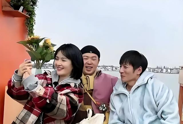 钱再多有什么用？从主持人到“精神病”，48岁李维嘉现状令人唏嘘