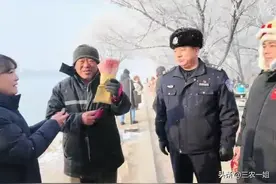 为游客垫付医药费被拉黑后续：文旅局已补偿大爷，警方文旅局介入图片