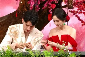 《与凤行》收官一个月后，林更新再提及赵丽颖，对其称呼透露关系图片