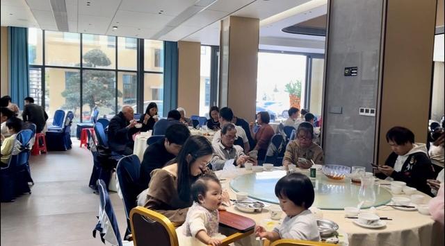 游客接待量同比增长超138%！多样玩法点燃南山镇“新春热”