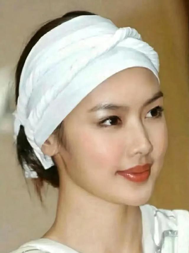 嘴唇最性感的15位女星，到底有多撩人？辛芷蕾令人惊艳