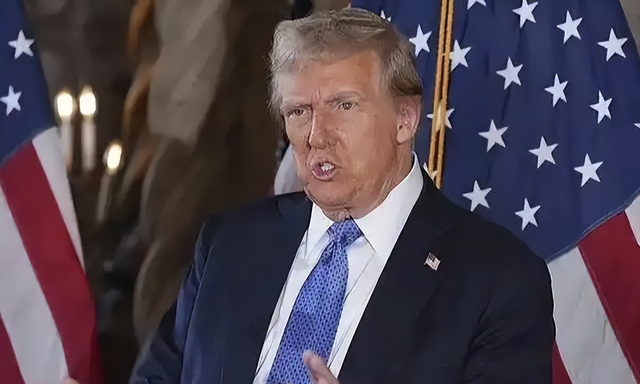 “基督徒”遭到屠杀，特朗普暴怒！下令“战争部”准备军事介入！