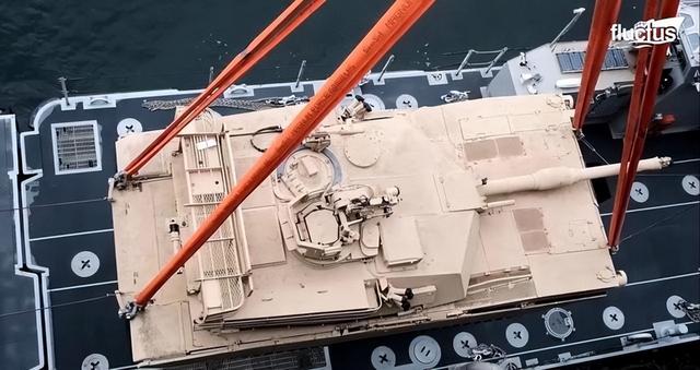 如果中国拦截美国售台武器，天会塌下来吗？会，但那是美台的天！