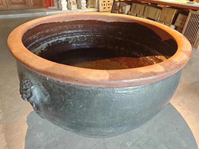 为什么中式院子里一定要摆大水缸?老农3句话,让人茅塞顿开!