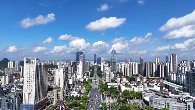 湖北没想到，重庆也没想到，现在的宜昌，怎么突然这么火了！