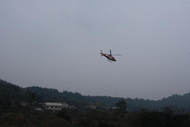 数智交通新体验丨“打飞的”逛景区 低空经济高速“起飞”
