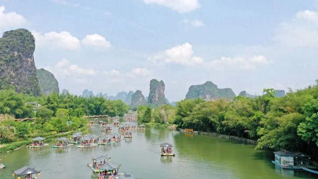 最美丽县 致敬最美园丁丨2025阳朔县“尊师月”活动启动 全国教师专属礼遇上线