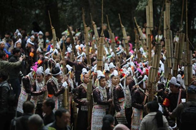 岜沙苗寨一年一度芦笙节！12月8－10日千万别错过