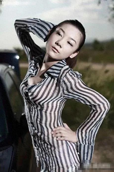求METCN汤芳艺术全集,谢谢（中国十大美女艺术裸模展现艺术与美的交融）