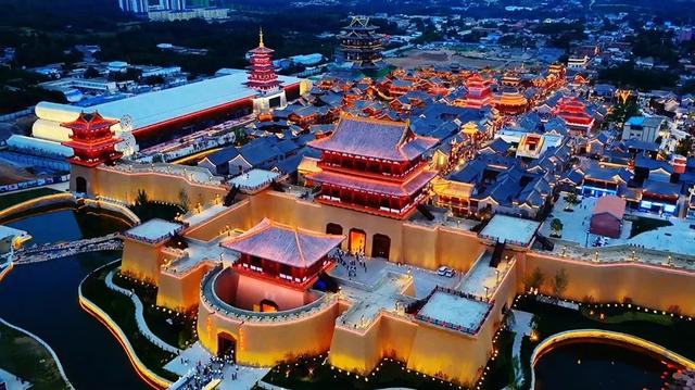 夜太阳灯光助力河南新密溱洧水城，唤醒千年梦境！