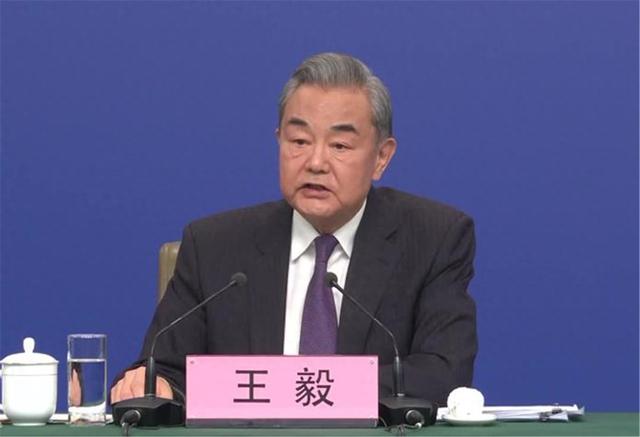 与王毅通话后，巴西派出两名将军来北京当武官，号召11国反美