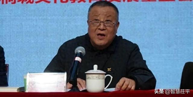 涉嫌严重违纪违法，退休17年的方平被查