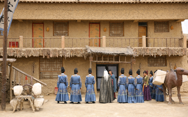 道具藏光影，一物忆流年——镇北堡西部影城的光影密码