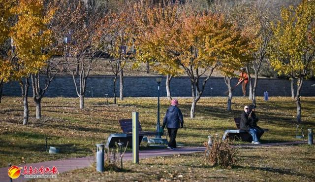 收藏！乌鲁木齐秋日Citywalk好去处，这几个新公园必逛