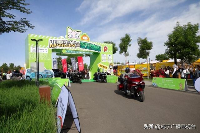 长城坦克领航独库公路首通车队，硬派实力征服复杂路况