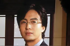 金秀贤骗过观众这么多年，他背后究竟藏了个什么能人？！#金秀贤 #裴勇俊视频封面