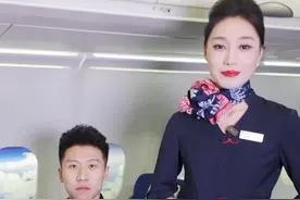 东东提醒您，飞行全程都要系好安全带噢～ #科普视频封面