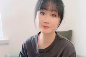 老婆，为什么美国承认，稀土是中国对特朗普打出的一张王牌啊？ #内容过于真实 #美国 #万万没想到 #掘金计划2025 #经济学知识看世界视频封面