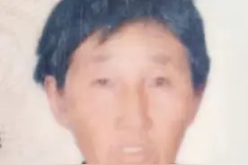 南通市如皋市寻人：七旬老太走失，戴红色帽子，穿粉红色格子衬衫图片