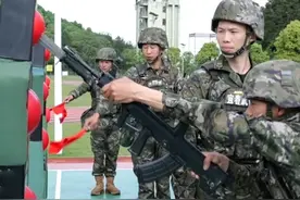 近距离解锁军营#刺杀 训练！（卢炳成 刘俊 简书军 谭灿文）#练为战