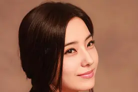 韩彩英和郭晓东的意难平没get到，倒是吃到了她和霸总老公的狗粮#韩彩英 #豪杰春香视频封面